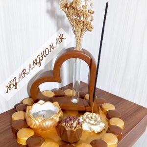 ست دکوری چند تکه شامل گلدان و شیشه، جای شمع ، جای عود و جای کبریت، سینی