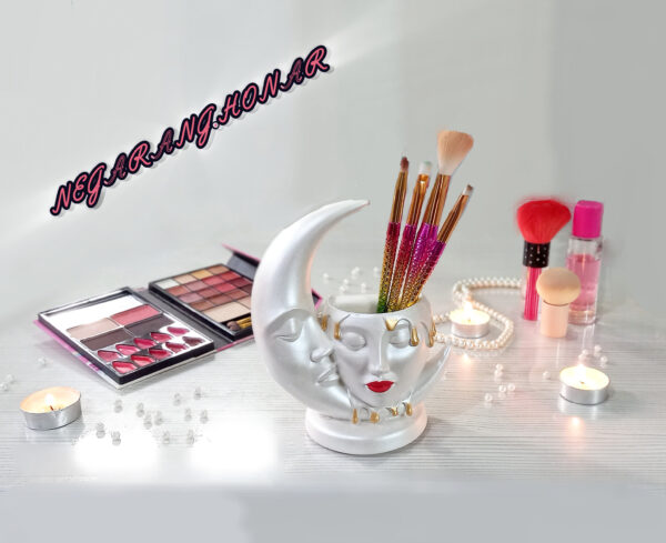 گلدان بوسه ی ماه سفید